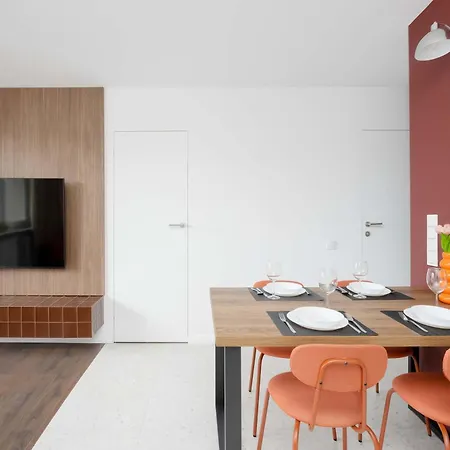 Lejlighed Exceptional With Balcony In Center By Renters